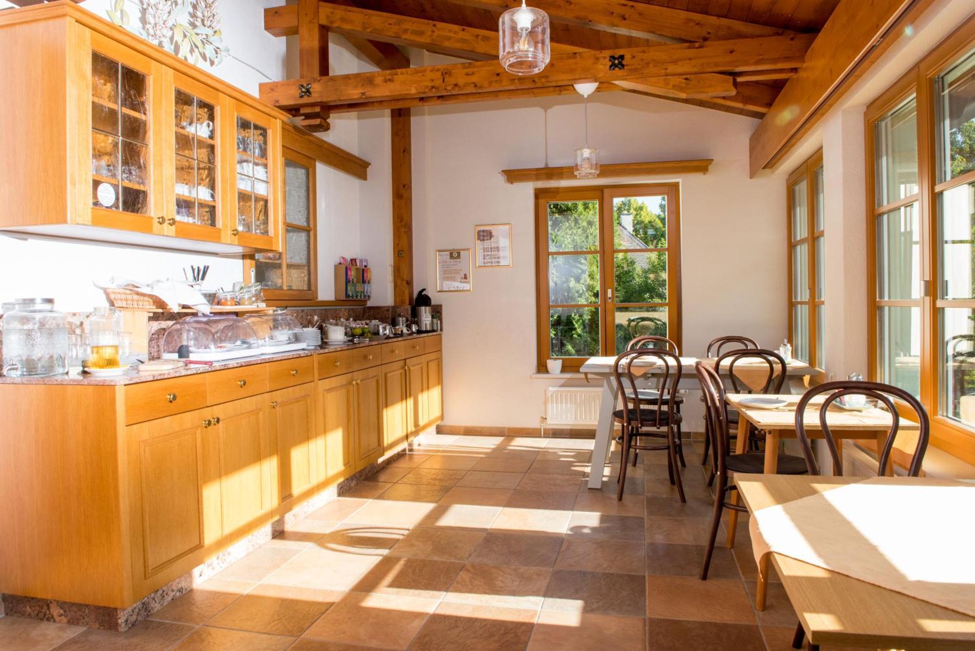 Dorfpension Mariahilfberg Gutenstein Extérieur photo